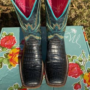 Women’s Macie Bean Western Boots - Black Caiman 7M